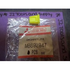 Mitsubishi MB692947 Front Door PANEL Trim Grommet 